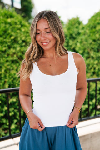 Perfect Layer Scoop Neck Tank - White