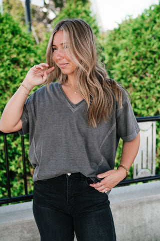 Raw Edge V-Neck Short Sleeve Top