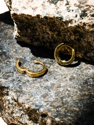 Able 24/7 Hinge Hoops: Vermeil