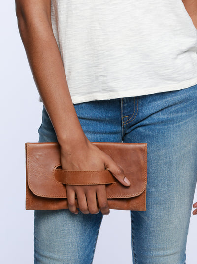 Able Mare Handle Clutch - Whiskey
