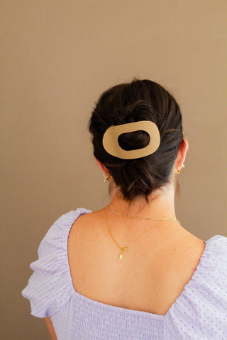 Circle Cutout Flat Claw Clip: Olive