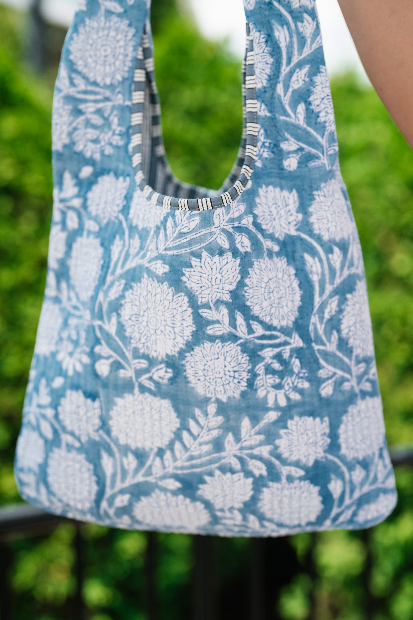 Ocean Waves Patchwork Shoulder bag - Blue