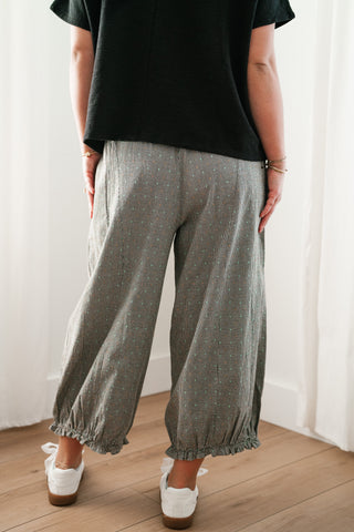 Weekend Ready Elastic Cuff Pants - Black