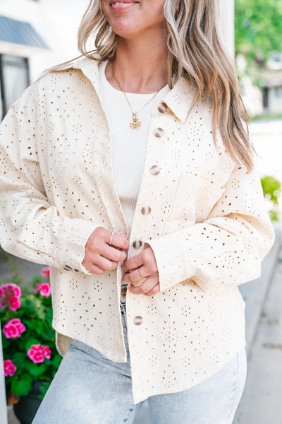 Donna Eyelet Button Up