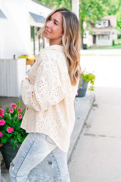 Donna Eyelet Button Up