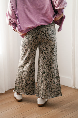 Wander Wild Wide Leg Bottom