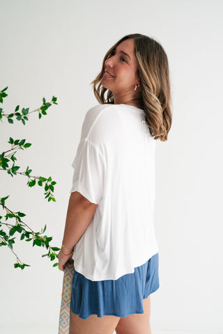 Simple Matter Pocket Front Tee - White