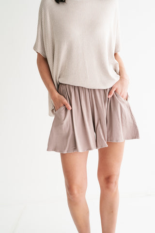 Quiet Moments Relaxed Short - Ash Mocha