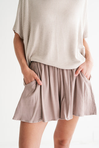 Quiet Moments Relaxed Short - Ash Mocha