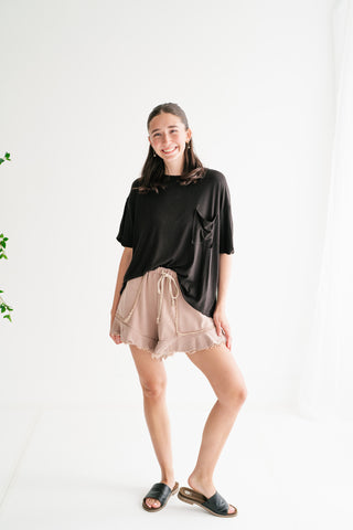 Simple Matter Pocket Front Tee - Black