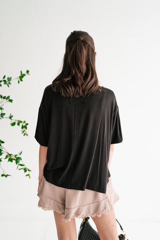 Simple Matter Pocket Front Tee - Black