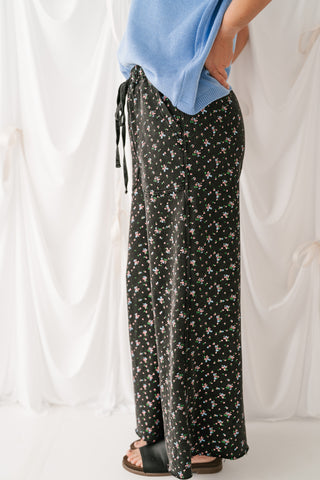 Soft Petals Relaxed Drawstring Pant