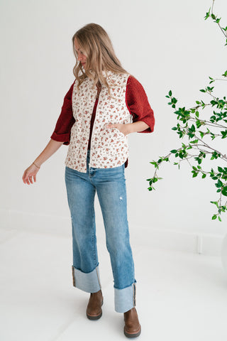 Fall Bloom Quilted Vest - White