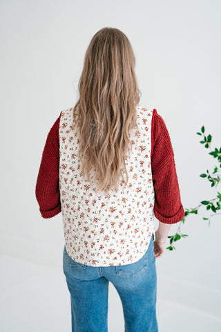 Fall Bloom Quilted Vest - White