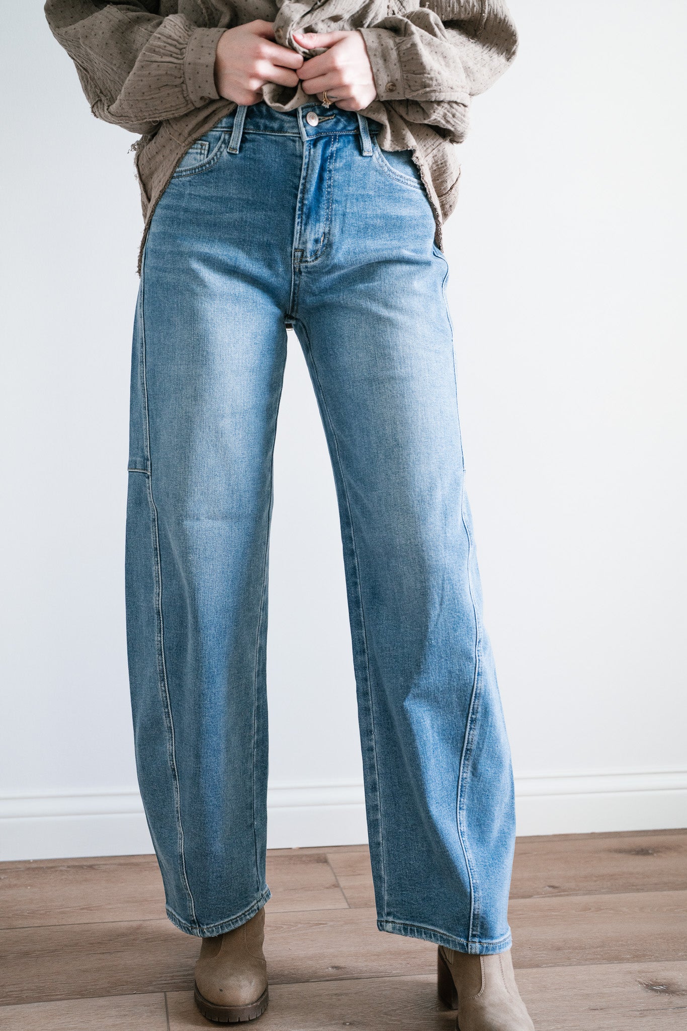 Lovervet Ellora High Rise Wide Barrel Jeans