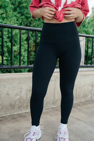 Essential Black Leggings