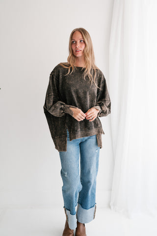 Daydream Oversized Mineral Wash Crewneck - Ash Black