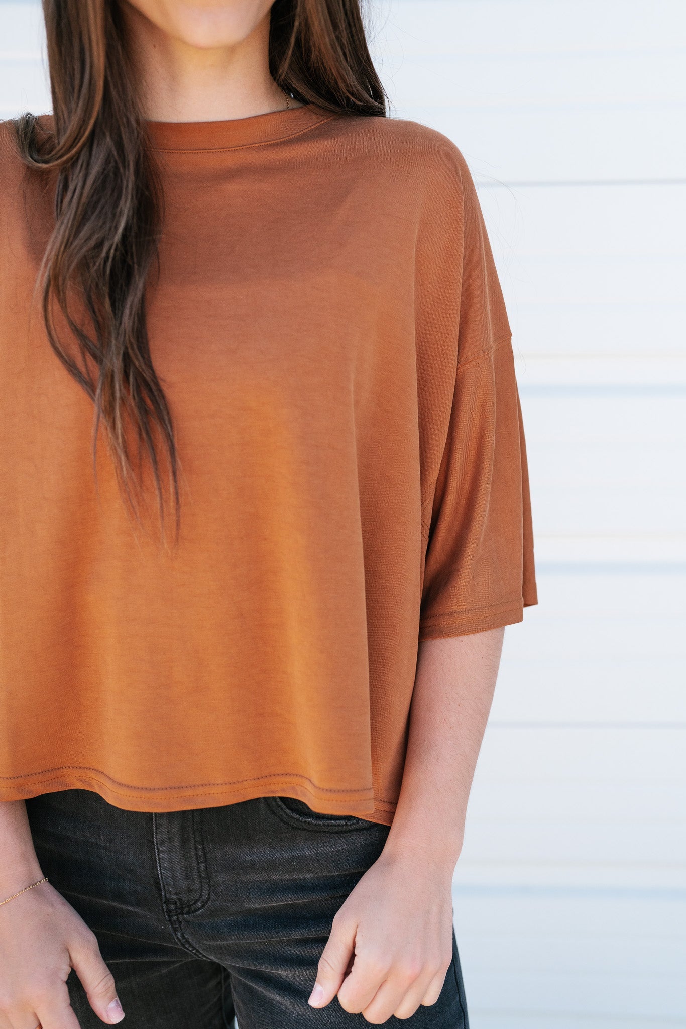 Nina Tee - Clay