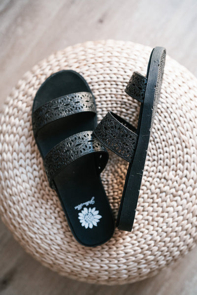 Belmont Textured Sandals