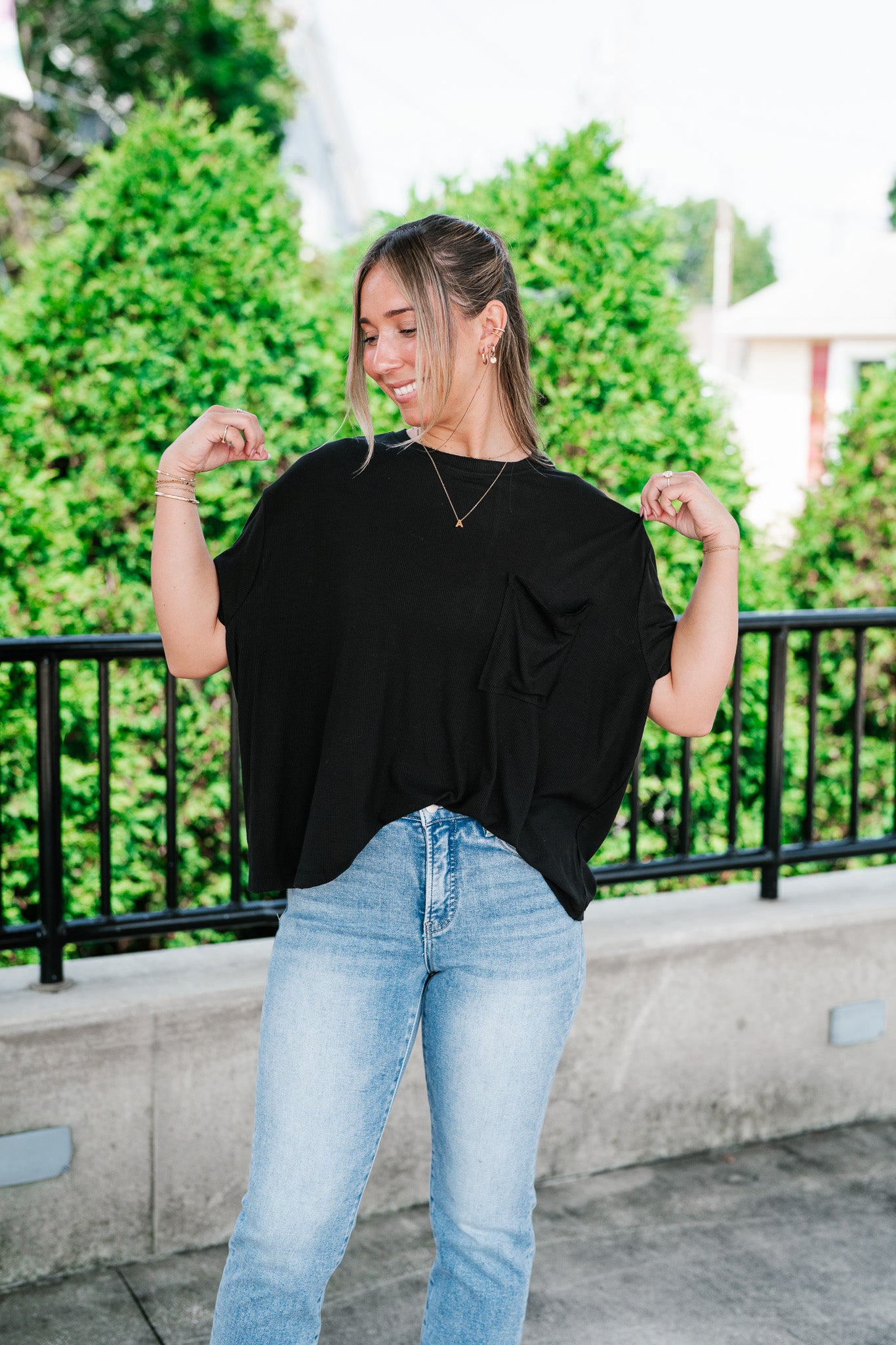 Simple Matter Pocket Front Tee - Black