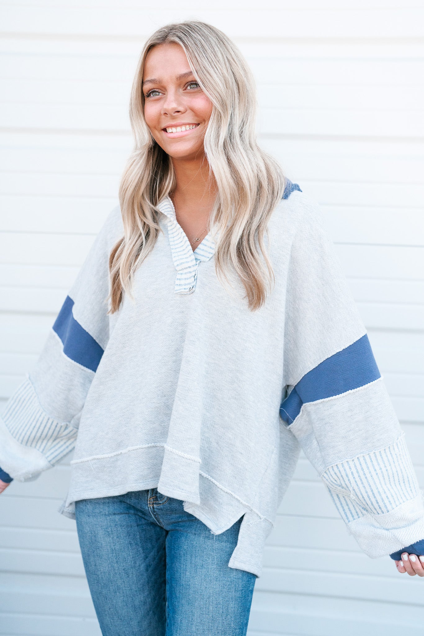 Don't Get It Twisted Pullover - Heather Gray