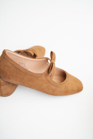 Marlowe Bow Flat