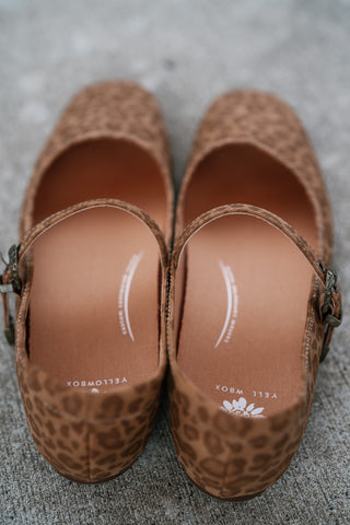 Collin Leopard Flat