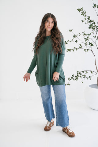 Gentle Drift Relaxed Pocket Sweater - Hunter Green