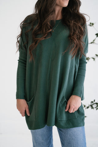 Gentle Drift Relaxed Pocket Sweater - Hunter Green