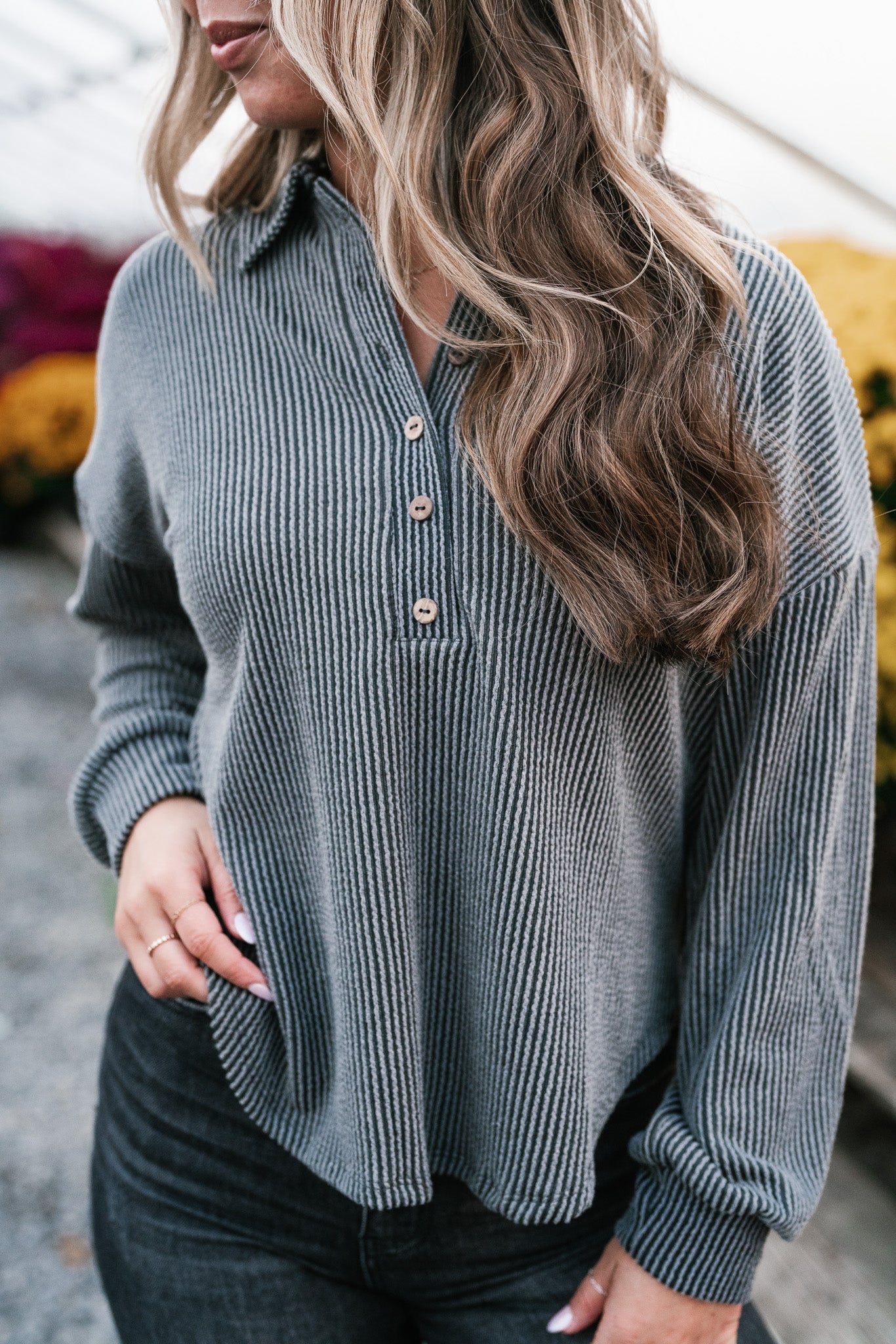 Ribbed Essential Collared Long Sleeve Top