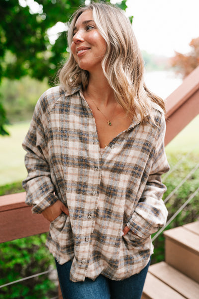 Feel The Warmth Flannel- Sand/Navy