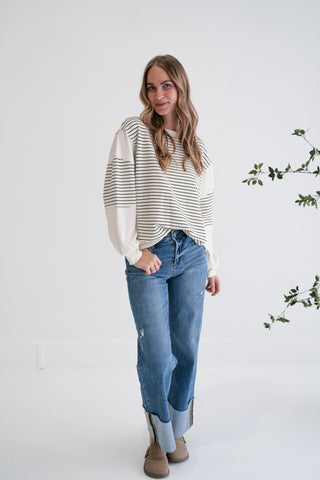 Harbor Lane Contrast Stripe Waffle Knit Top