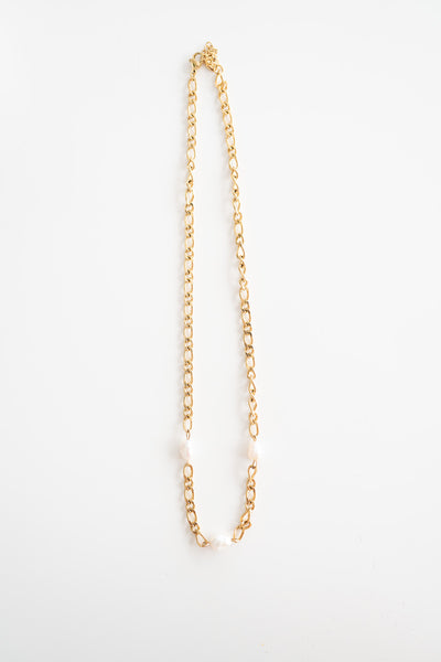 Three Pearl Gold Chain