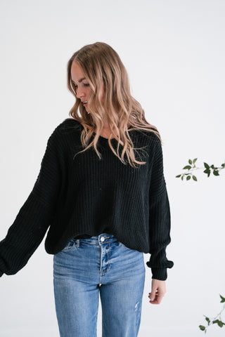 Blackstone Oversized Ribbed V-Neck Knit Sweater