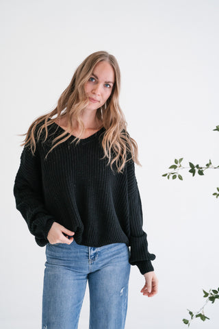 Blackstone Oversized Ribbed V-Neck Knit Sweater