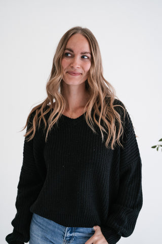 Blackstone Oversized Ribbed V-Neck Knit Sweater