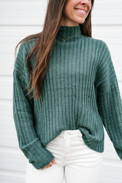 Fall Essential Knit Sweater Top - Evergreen