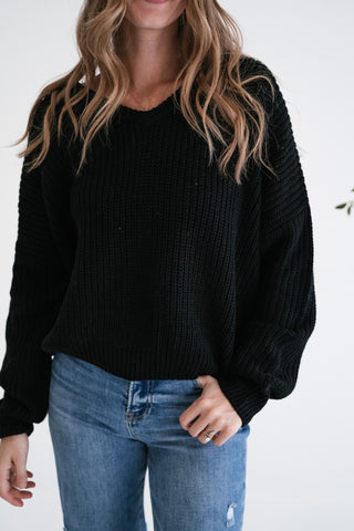 Blackstone Oversized Ribbed V-Neck Knit Sweater