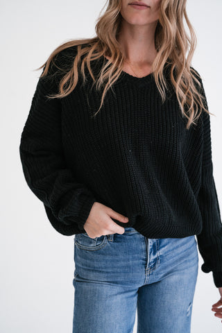 Blackstone Oversized Ribbed V-Neck Knit Sweater