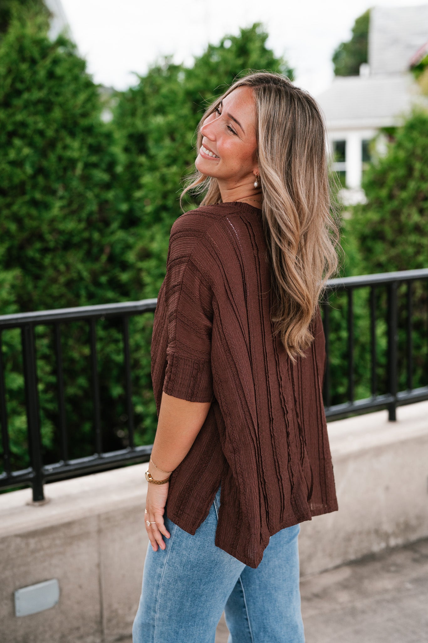 Willows Textured Relaxed Top - Chocolate