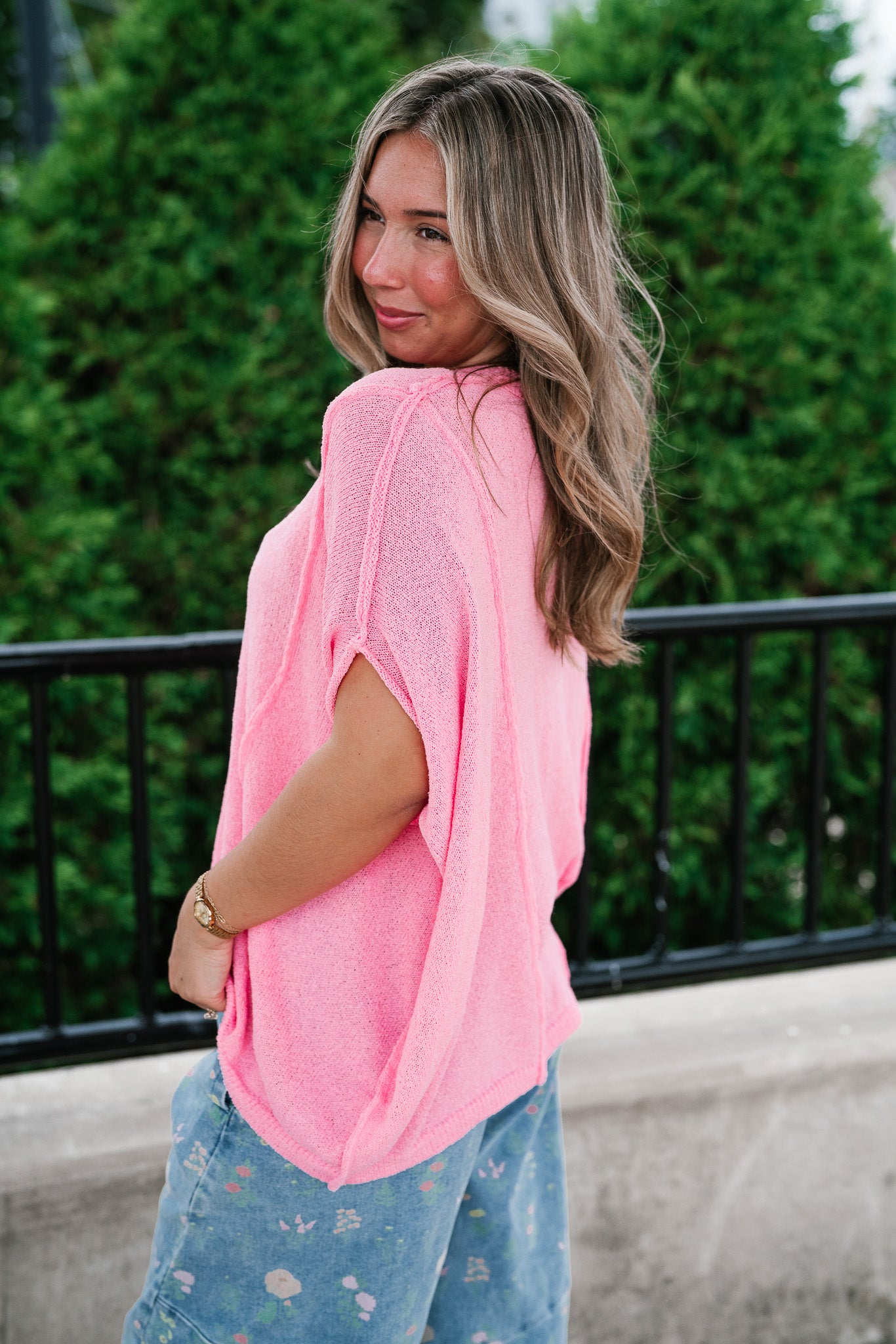 Wander Free Drop Shoulder Relaxed Pullover Sweater - Pink