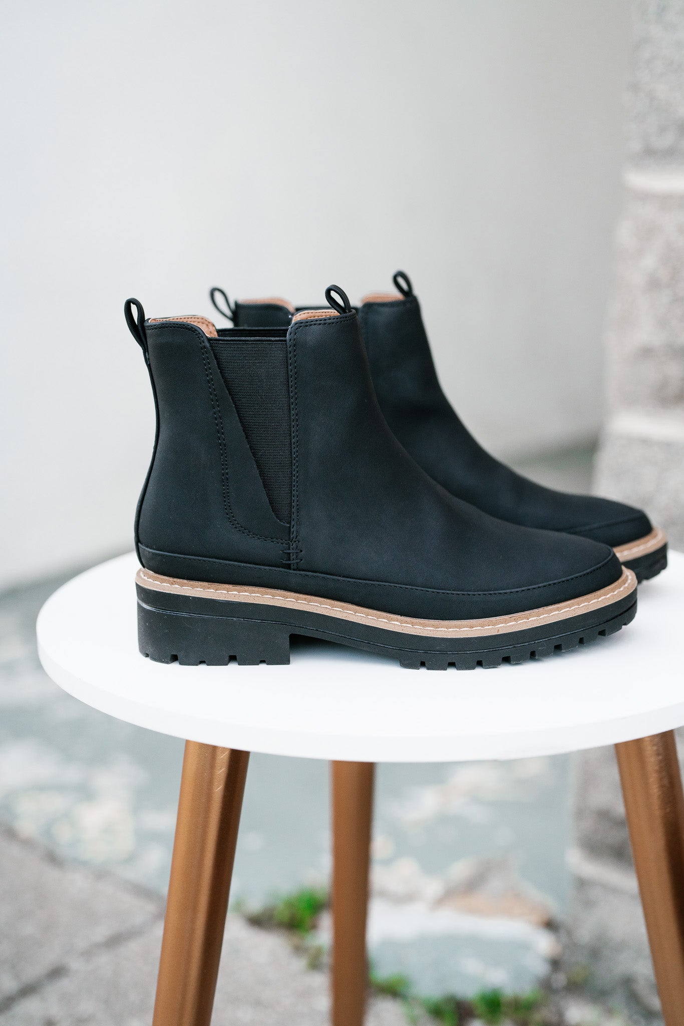 Classic Chels Boots