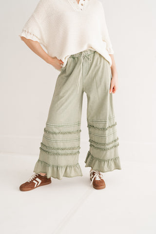 Soft Horizon Ruffled Wide-Leg Pants
