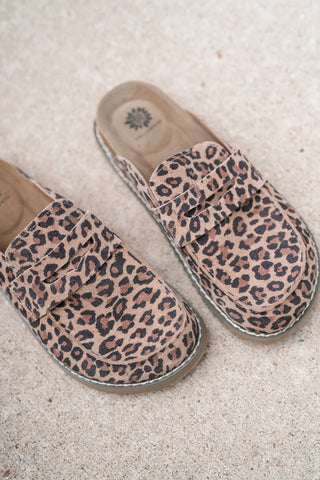 Mila Suede Leopard Clog