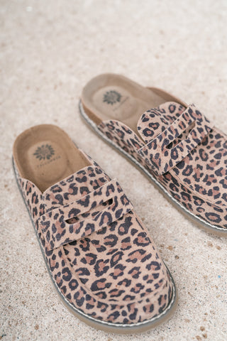 Mila Suede Leopard Clog