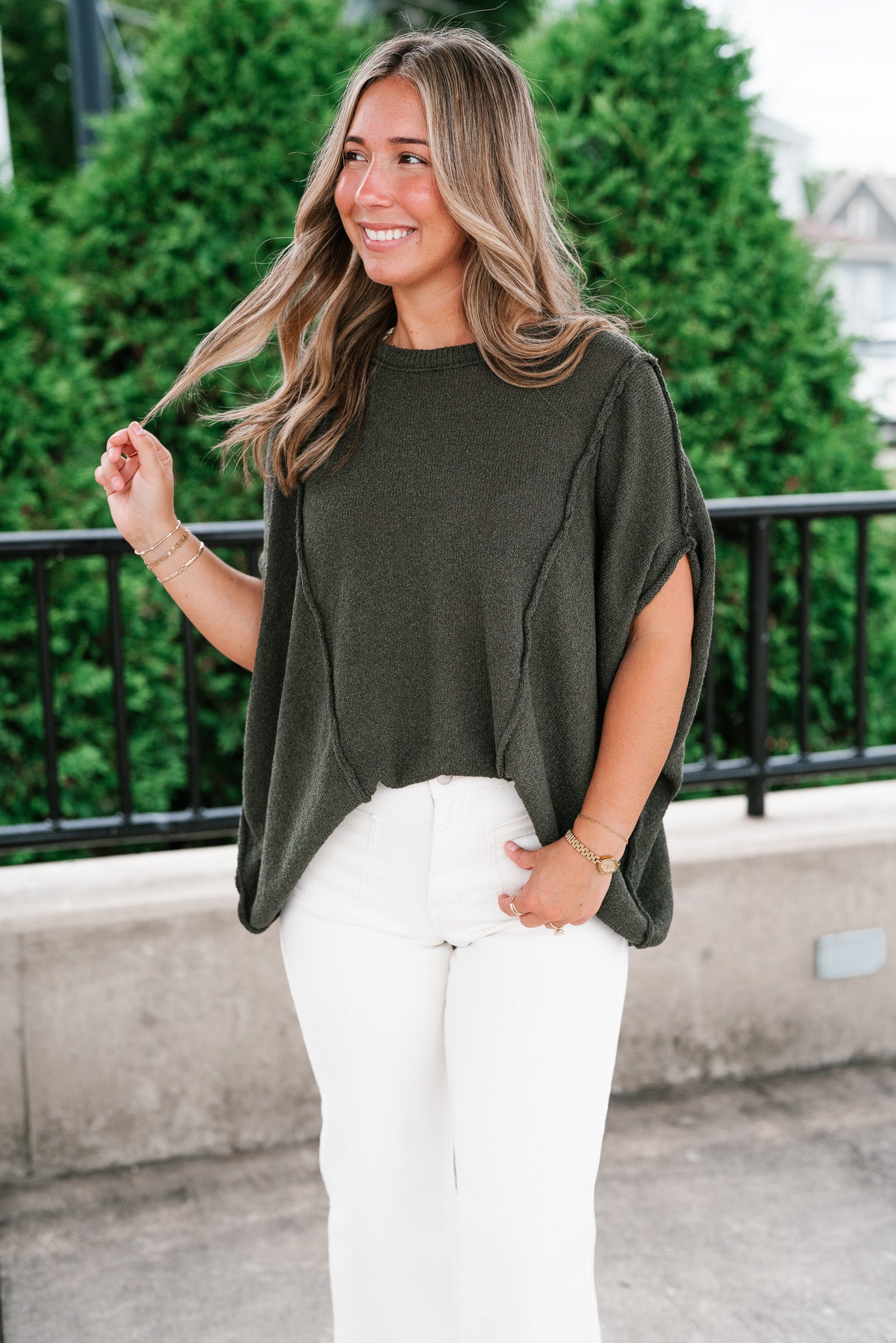 Wander Free Drop Shoulder Relaxed Pullover Sweater - Green
