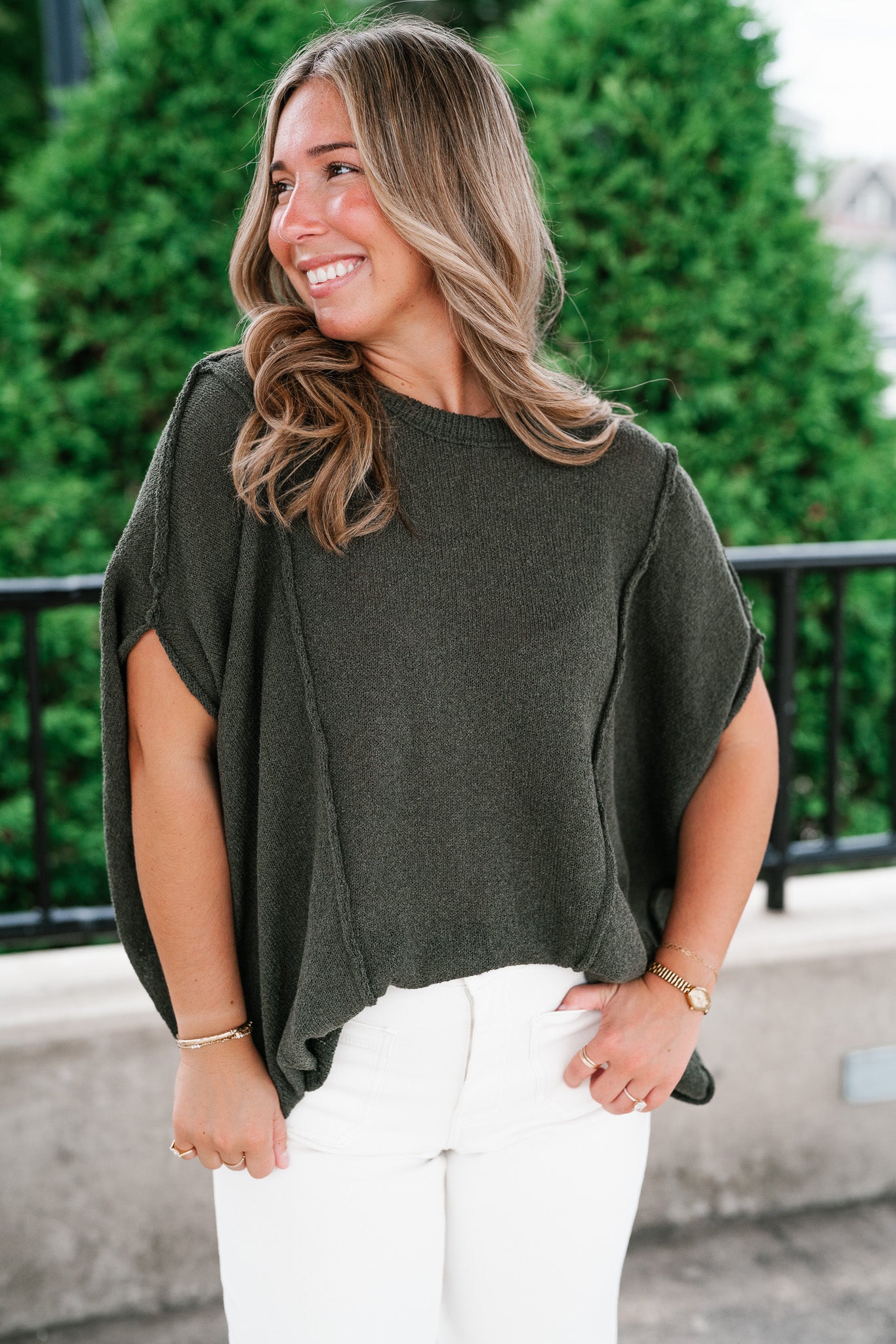 Wander Free Drop Shoulder Relaxed Pullover Sweater - Green