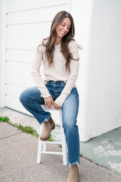 Lolla Ruffle Hem Top