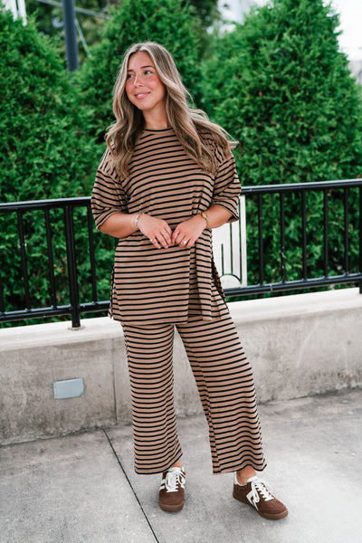 Good Feels Relaxed Striped Set Top - Mocha