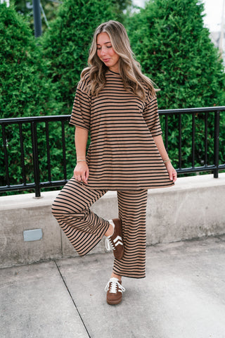 Good Feels Relaxed Striped Set Top - Mocha